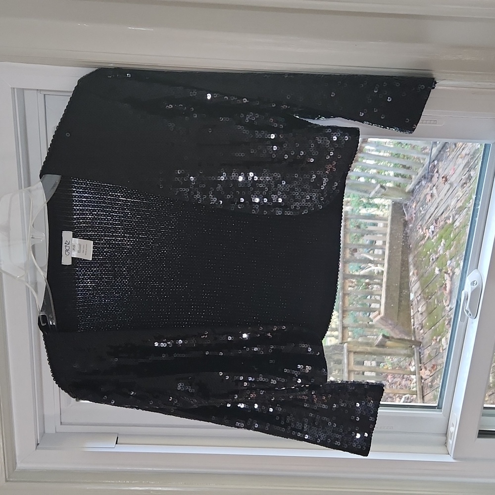 Cache sequined cropped cardigan S